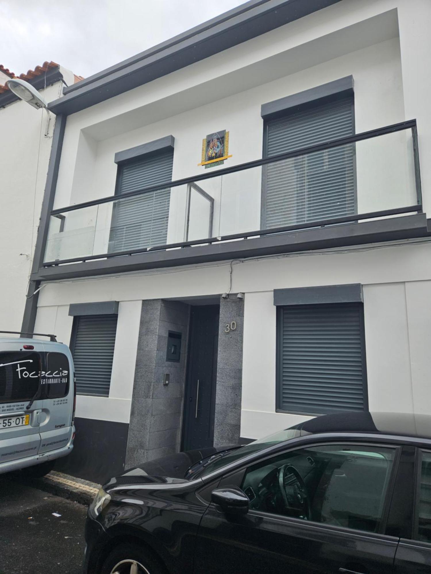 Bella Italia Coronel Miranda Guest House ปอนตาเดลกาดา ภายนอก รูปภาพ