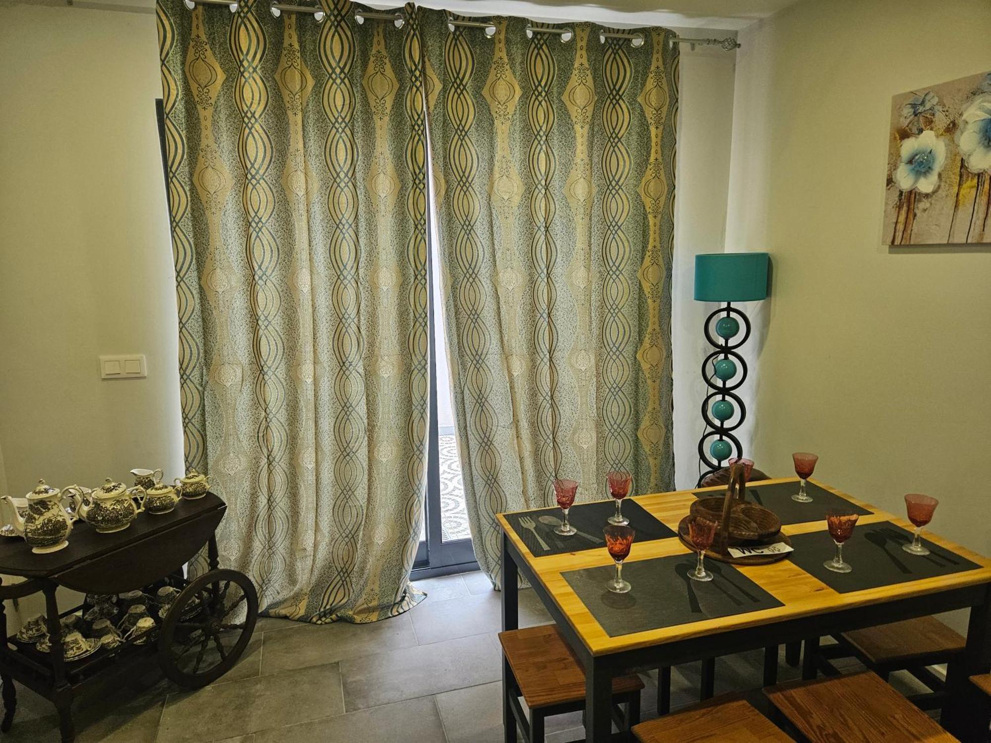 Bella Italia Coronel Miranda Guest House ปอนตาเดลกาดา ภายนอก รูปภาพ